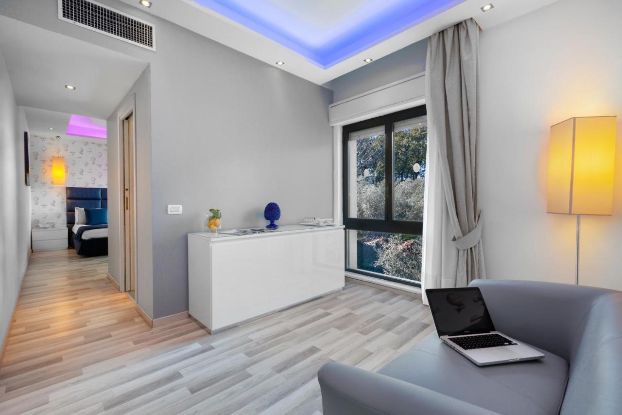 Nastro Azzurro Resort ปิอาโนดิซอร์เรนโต ภายนอก รูปภาพ