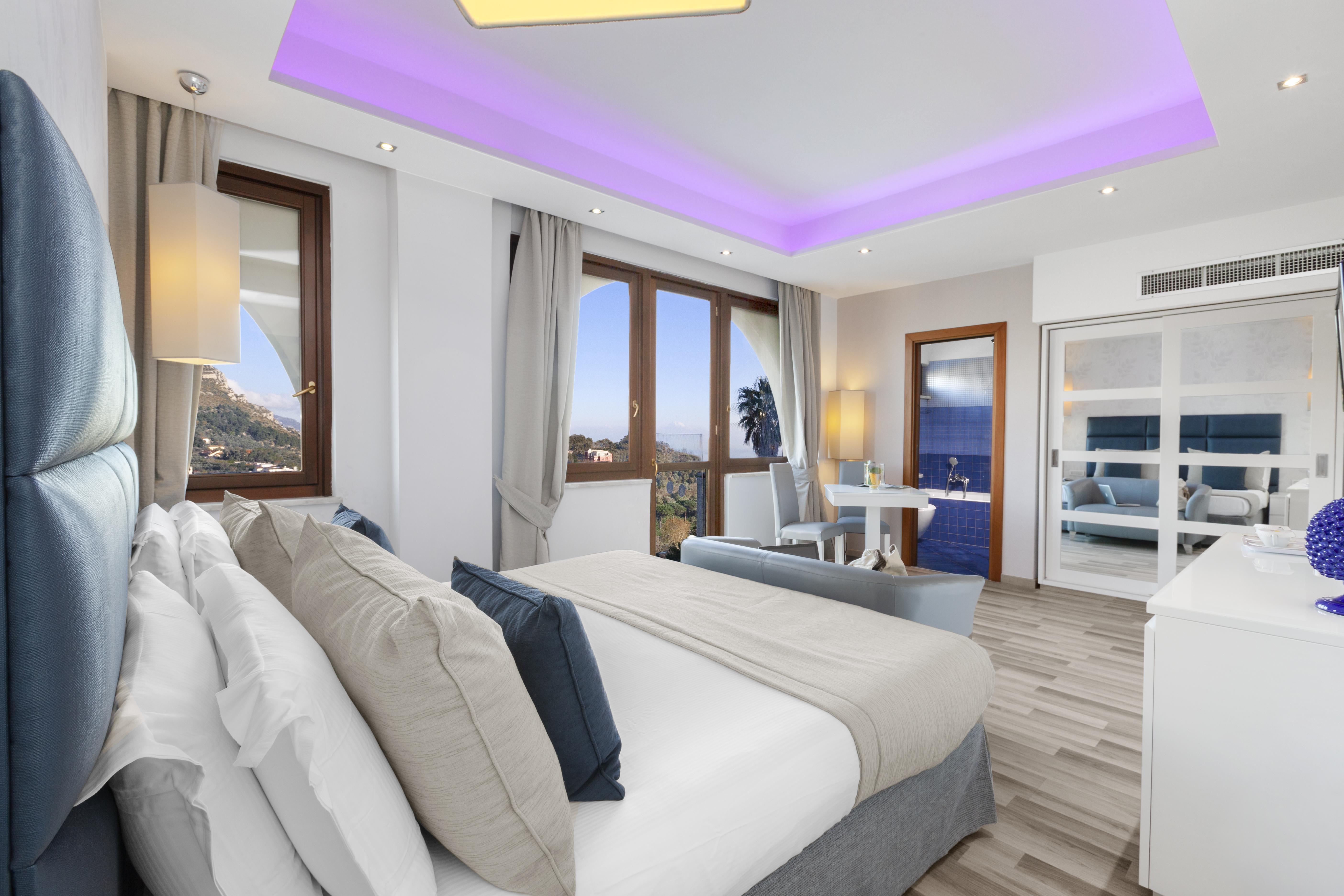 Nastro Azzurro Resort ปิอาโนดิซอร์เรนโต ภายนอก รูปภาพ